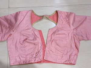 Elegant Pink Saree with Gold Embroidery