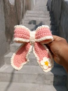 Crochet Bow Hair Clip