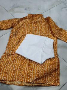 boyes Bandhani Kurta Set