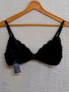 H&amp;M Black Push-Up Lace Bra
