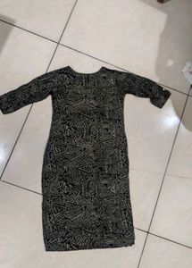 Black Geometric Print Midi Dress