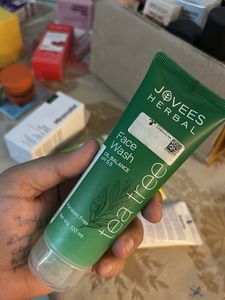 Skincare Essentials Bundle - Face Washes &amp; Gel