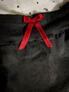 Cute Black pleated mini skirt with Red Bow