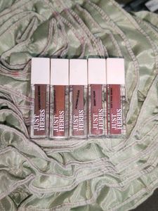 Just Herbs Lipstick Kit