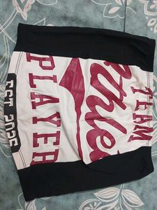 Graphic Print Tube Top