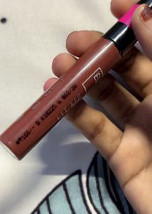 Elle 18 Bubble Gum Lip Cloud and Liquid lipstick