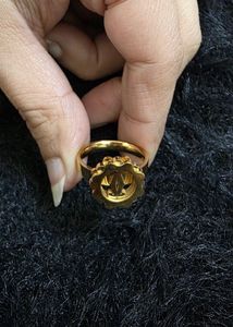 Gold Tone Fashion Ring