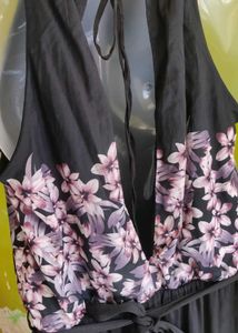 LONG BLACK GOWN/DRESS