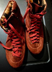 Women's Suede Lace-Up Boots