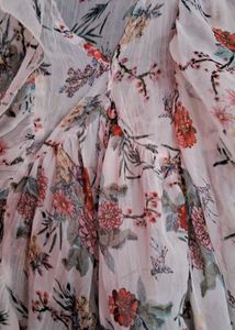 Floral Print Ruffle Sleeve Top