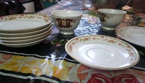 Dining Table Crockery