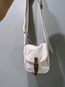 Chic Off-White Canvas Crossbody Bag