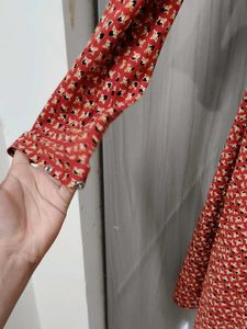 Red Printed Kurta with Long Sleeves