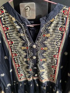 Elegant Navy Embroidered Kurta