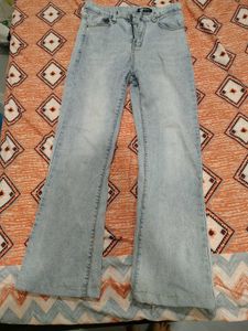 Light Wash Flared Jeans