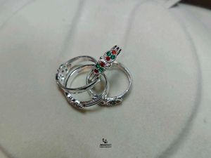 Pure Silver Toe Rings with Gems