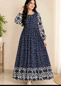 Chic Pastel Green Embroidered Kurta Set
