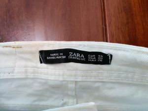 Brand New Zara White Flared Jeans Denim✨