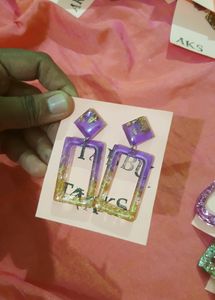 BEAUTIFUL HANDMADE RESIN EARINGS
