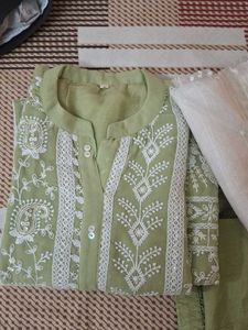 Elegant Green Embroidered Kurta set