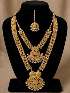 Elegant Gold-Tone Necklace Set with Maang Tikka