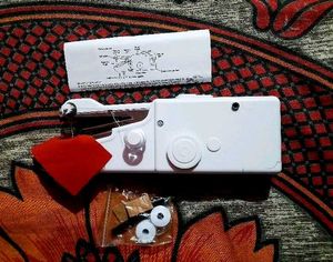 Handy Stitch Handheld Sewing Machine (RH)