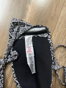 Set Of 2 Bikini Tops