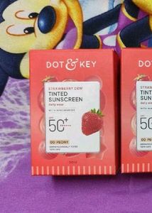 1 Dot & Key Strawberry Tinted Sunscreen SPF 50