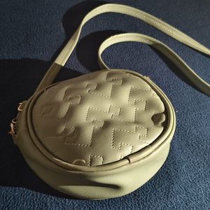 Pretty Olive Hand Bag