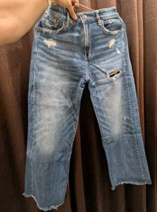 Distressed Wide Leg Jeans
