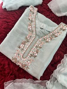Combo of 2 viral Embroidered Kurta Set