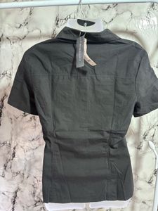 Black Short Sleeve Button-Up Shirt
