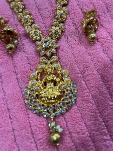 Elegant temple jewellery and Earring Set