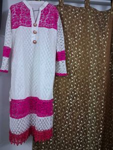 Elegant White &amp; Pink Lace Kurta