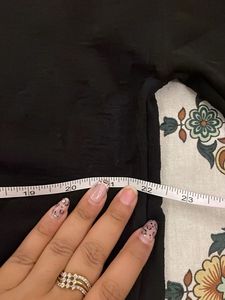 Chic Black Tie-Front Long Sleeve Top