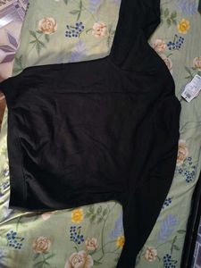 🇺🇸allen Solly black sweatshirt