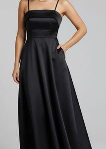 Newme Elegant Black Satin Maxi Dress - S size