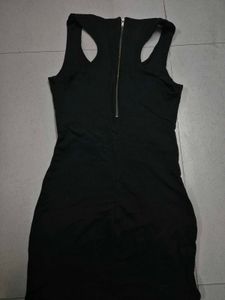 Chic Black Sleeveless Mini Dress