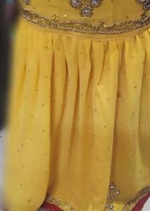 Cute Yellow Fish Cut Skirts With Crop Top