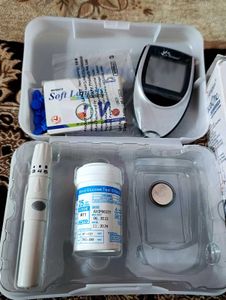 Glucometer kit- Dr. Morepen Gluco one
