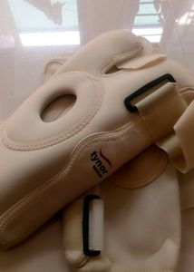 KNEE COVER CAP