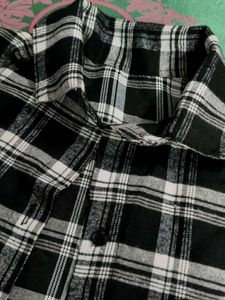 UNISEX Black &amp; White Checkered Casual Shirt – Tren