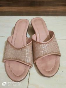 Stylish Pink Flats