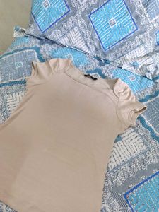 Chic Beige T-Shirt