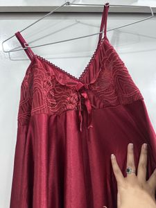 maroon nighty