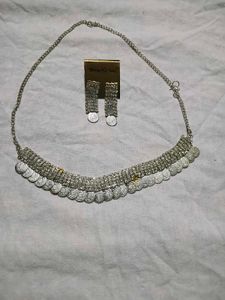 Sparkling Coin Necklace & Earring Set