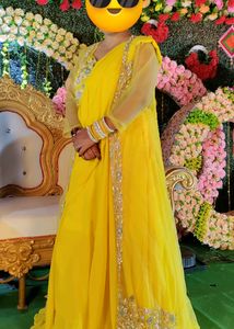 Vibrant Yellow Designer Shrug lahanga