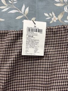Houndstooth Mini Skirt with Slit