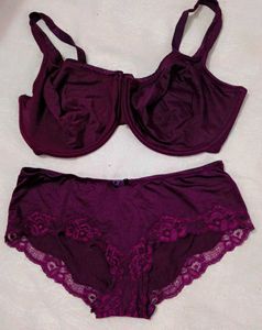 Burgundy humkemoller lingerie set