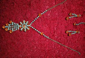 Stunning Orange & Crystal Jewellery Set